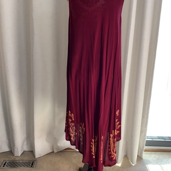 Cute boho style burgundy size med -lg - Picture 3 of 3